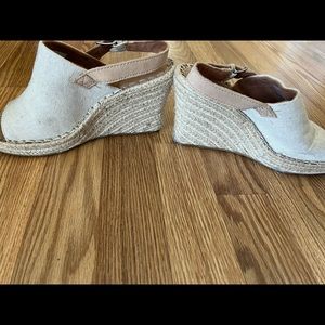 Toms Monica Wedges